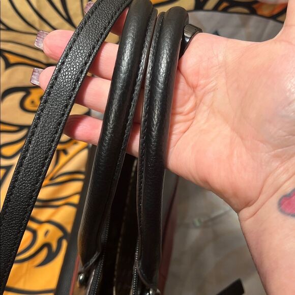 Tignanello Red Leather Social Status Medium Satchel - Picture 12 of 16